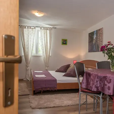 Apartment Mare *